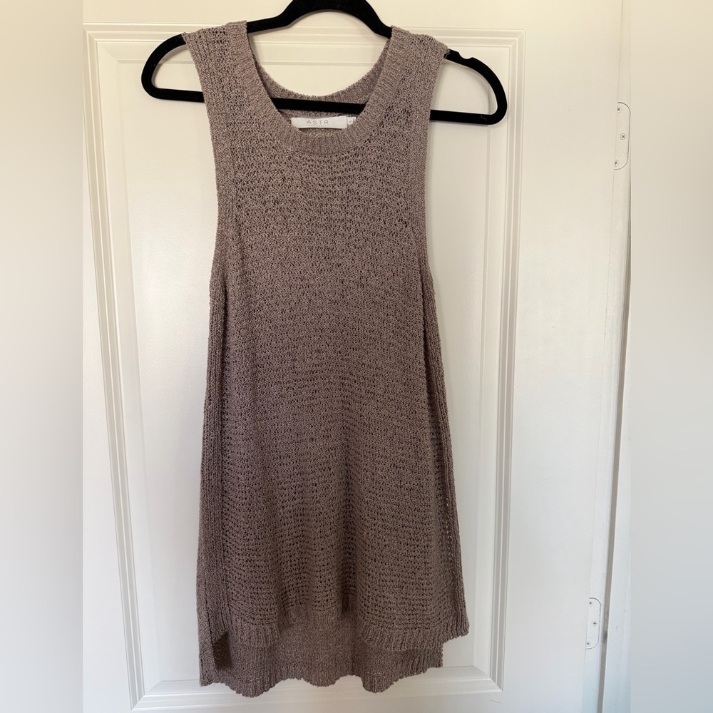 Astr Sleeveless Knit Tunic Tank - Mauve Taupe Knit